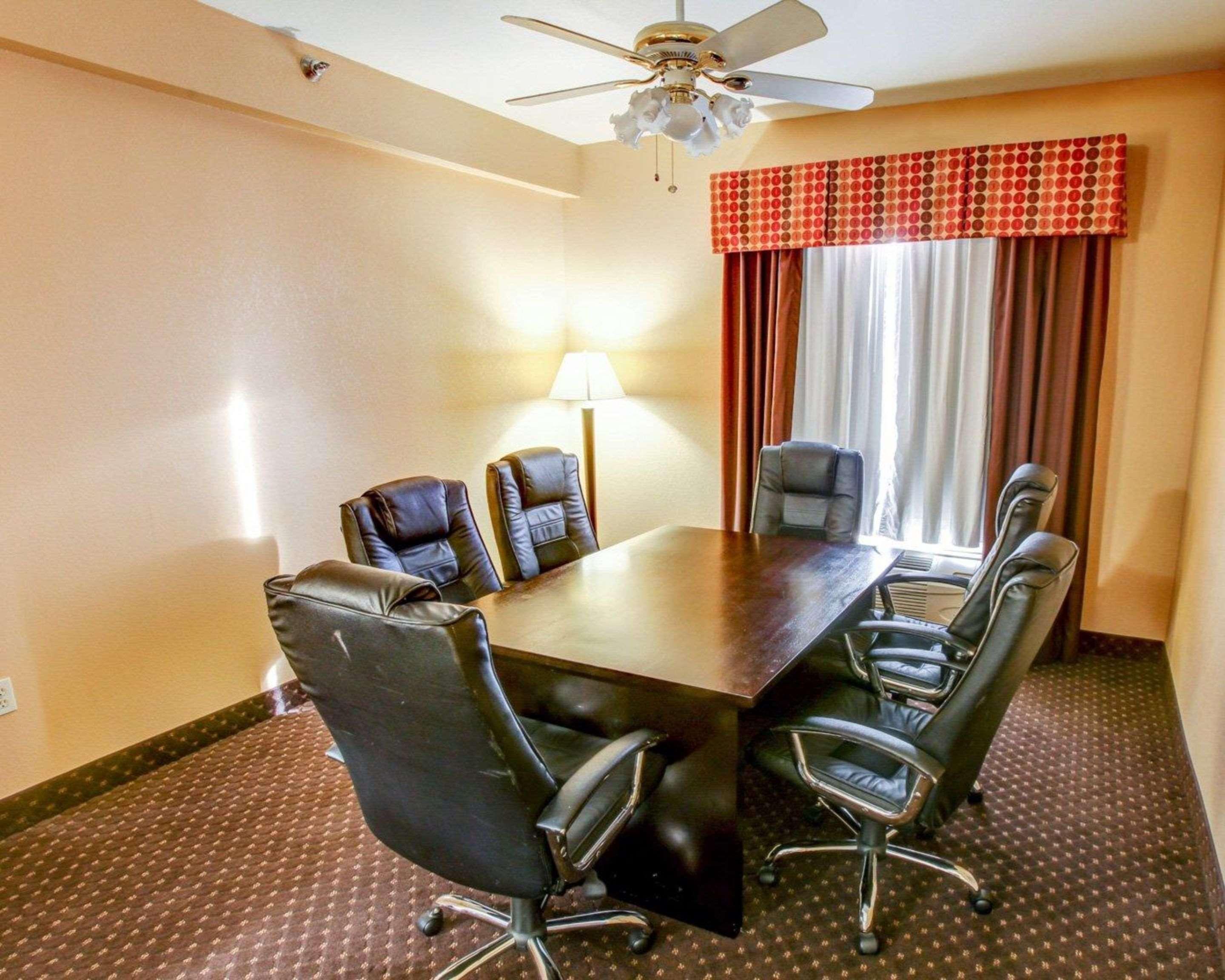 Comfort Suites At Rivergate Mall Гудлетсвилл Экстерьер фото