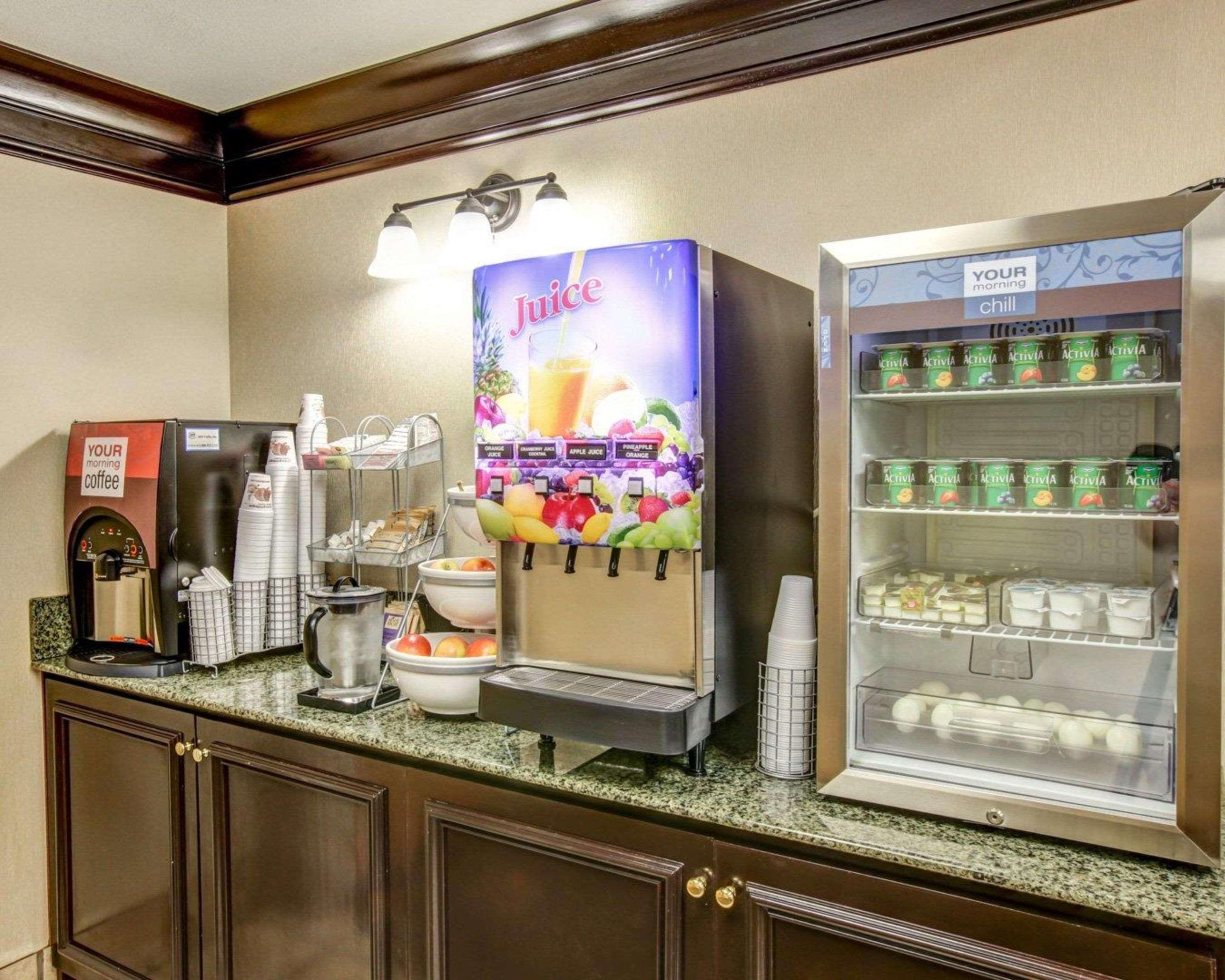 Comfort Suites At Rivergate Mall Гудлетсвилл Экстерьер фото