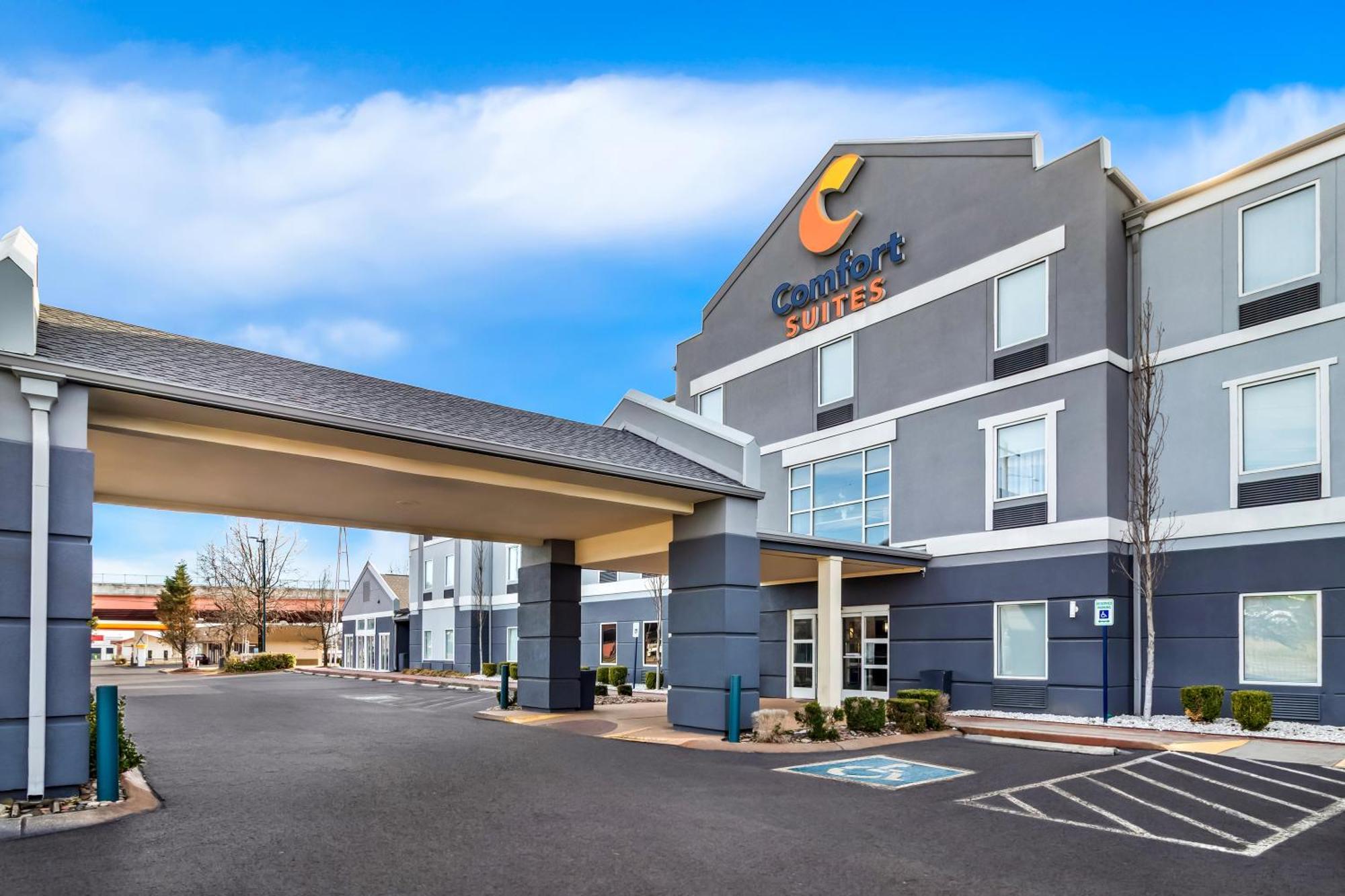 Comfort Suites At Rivergate Mall Гудлетсвилл Экстерьер фото